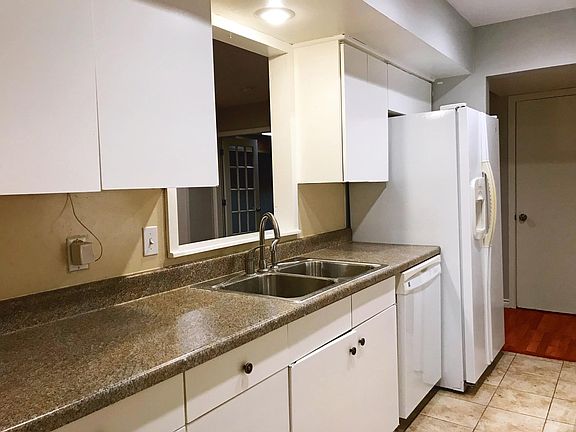 5th image of 8502 Sagebrush Ln #2
