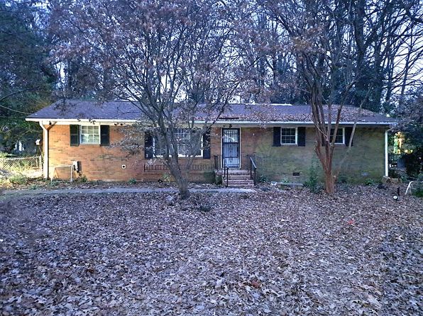 2700 Dellinger Cir