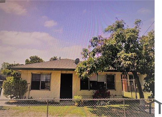 1st image of 2226 E 117th St