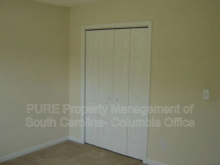 218 Sterling Cross Dr — Photo 15