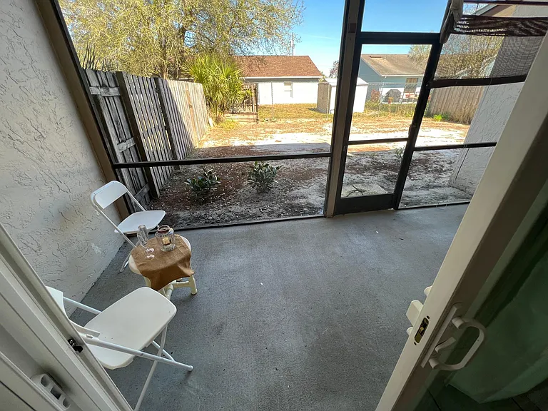 678 Royalty Ct #678 — Photo 19
