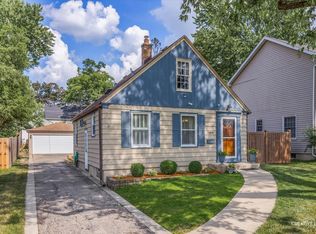 1165 Morton Ave, Elgin, IL 60120