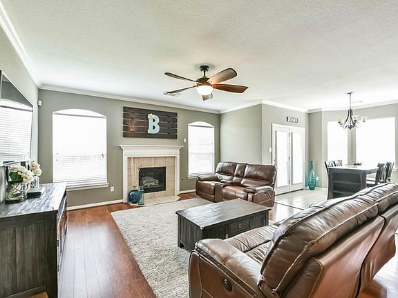 4th image of 17210 Shallow Lake Ln
