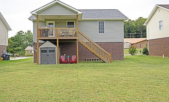 4th image of 703 Brookhaven Dr
