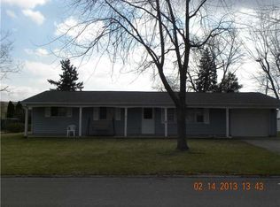 1713 W Woodmont Dr, Muncie, IN 47304