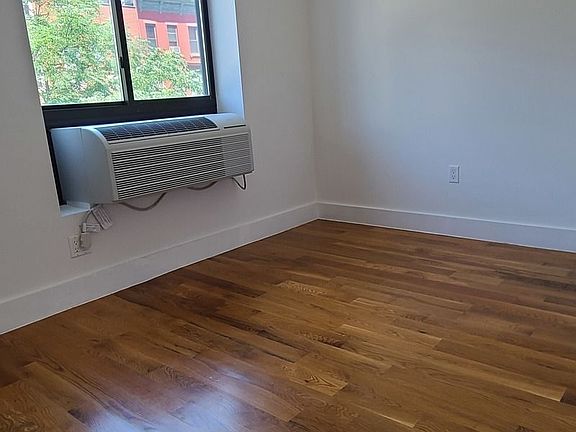 4th image of 222 Vernon Ave APT 2A
