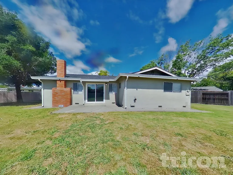 123 David Ct — Photo 16
