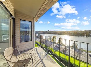 920 E Bay Dr NE APT 3C302, Olympia, WA