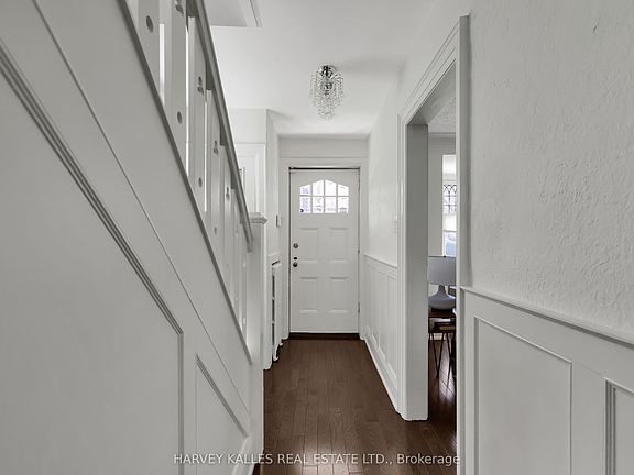 5th image of 30 Braeside Rd