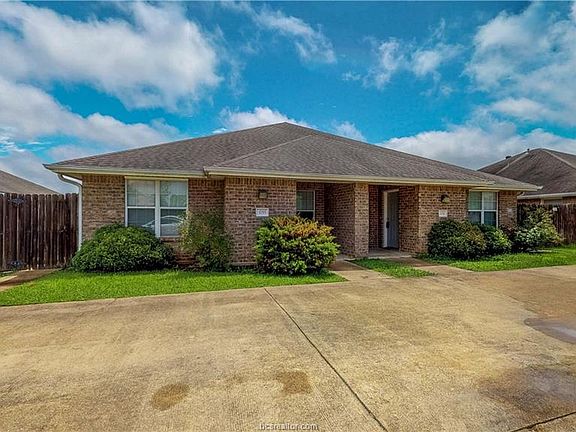 2nd image of 3755 Oldenburg Ln