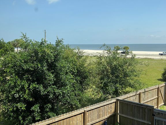 3rd image of 712 W Beach Blvd #712