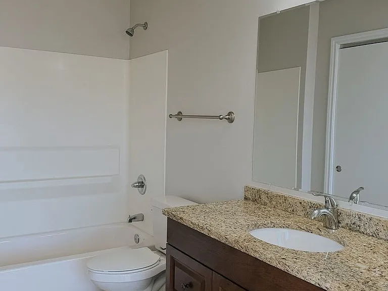 500 Red Table Dr — Photo 10