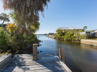 8232 Hayward Ln, Port Richey, FL 34668