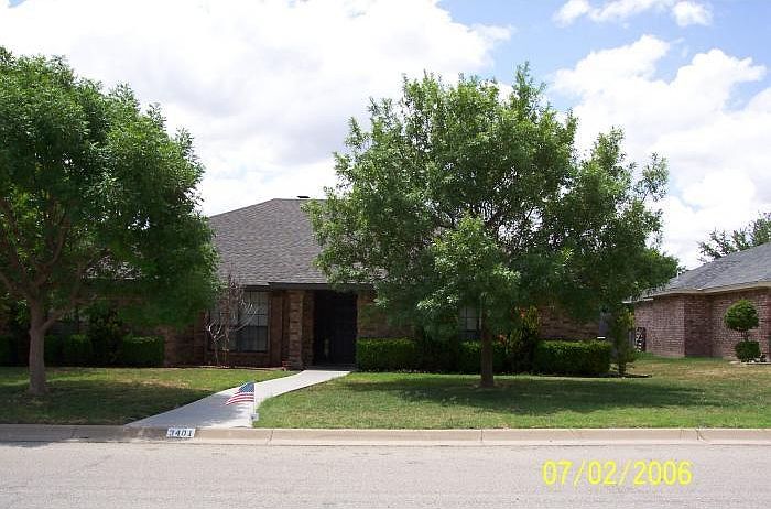1st image of 3401 Cedarhill Dr