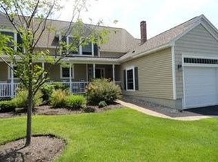 3 Ridgefield Dr, Gorham, ME 04038