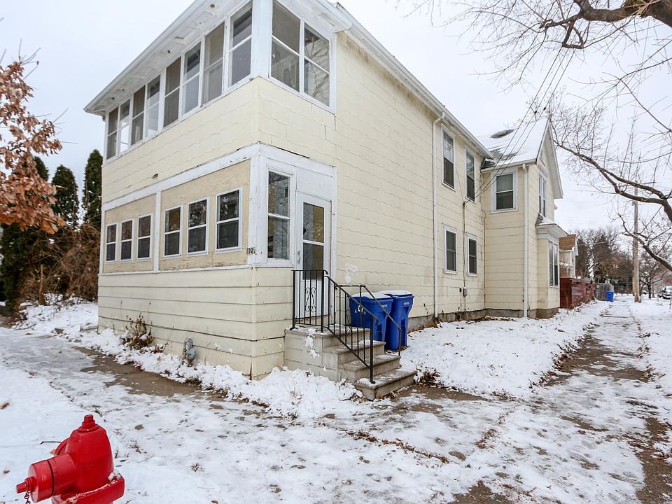 1st image of 127 Isabel St W APT 3
