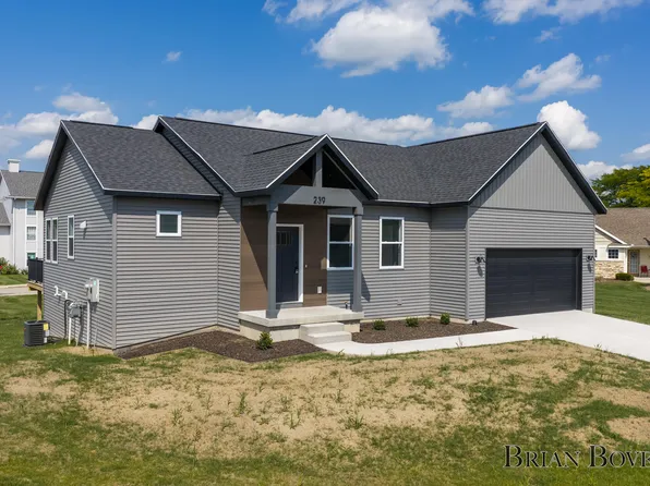 239 W Gardner St NW, Sparta, MI 49345