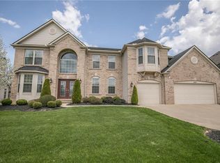 20626 Donegal Ln, Strongsville, OH 44149