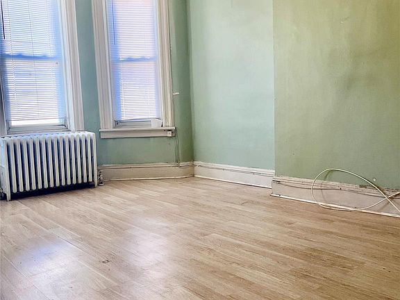 2nd image of 8549 80th Street