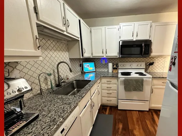 808 Woodwind Ct, Kirksville, MO 63501