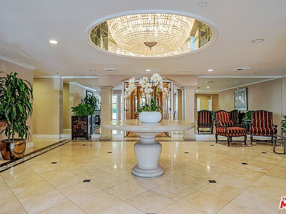 5th image of 430 N Oakhurst Dr Unit 206