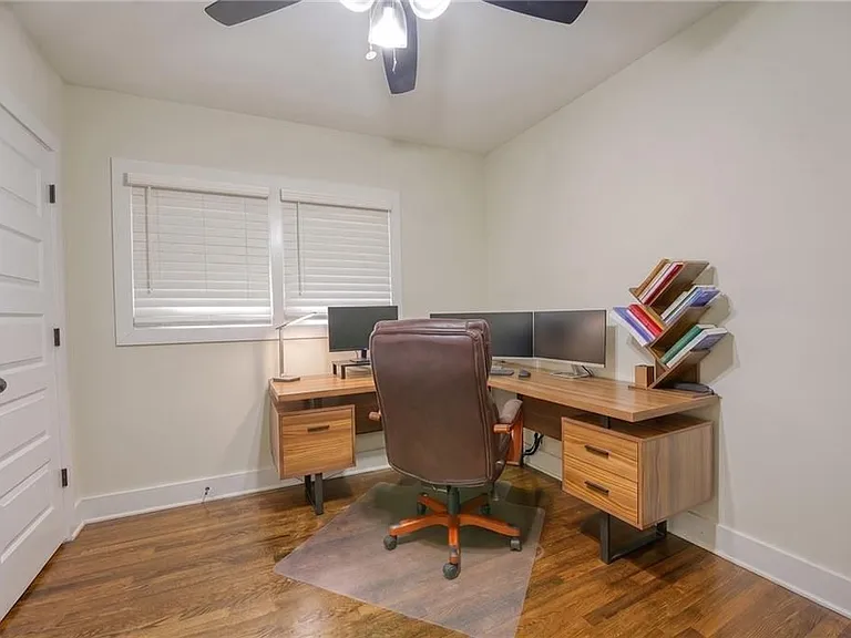 3076 McCully Dr — Photo 12