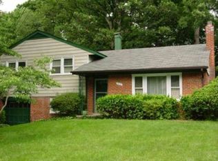 7421 Exmore St, Springfield, VA 22150