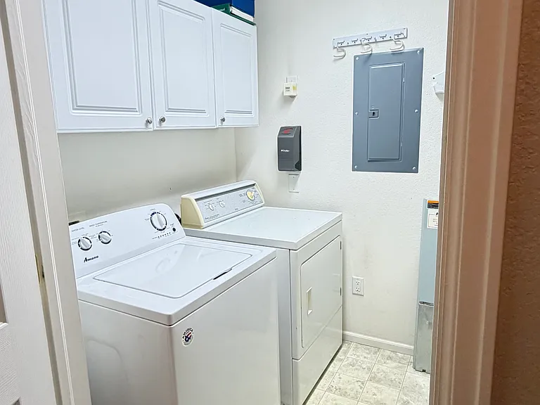 1935 Grays Peak Dr #101 — Photo 11