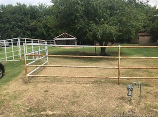 1701 N David Patrick Ave E, Tulsa, OK 74116