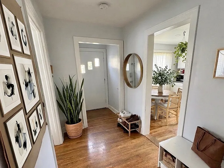 4636 Fairmont Ave — Photo 3