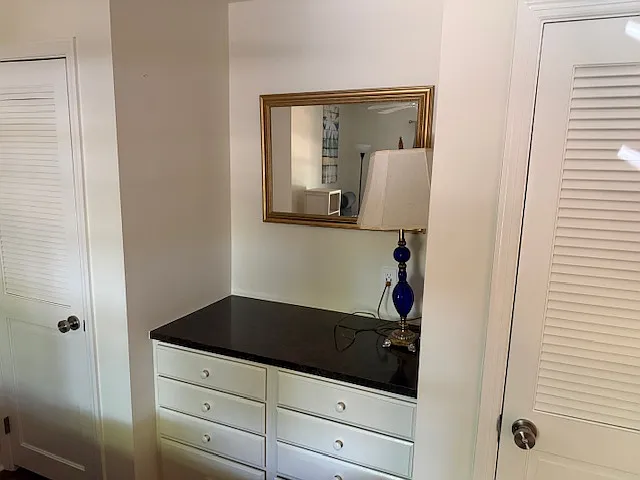 2 bed, 1280 sqft, $3,200 — Photo 3