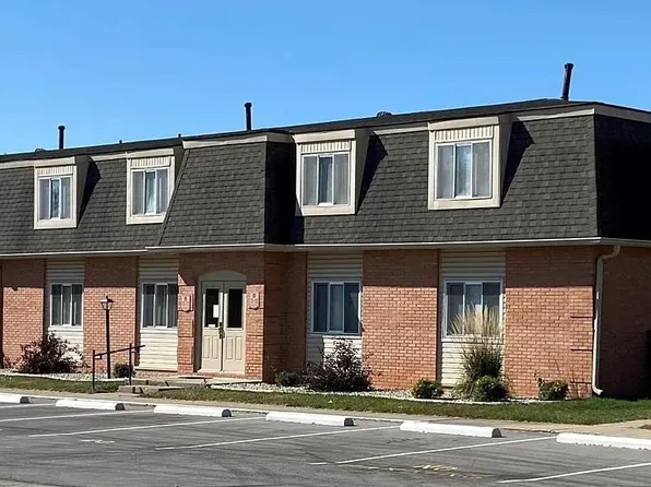 1717 Estes St #7-A, New Castle, IN 47362