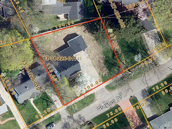 2nd image of 4166 Grayton Dr