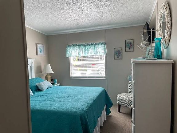 5th image of 1112 Vista Verda Dr
