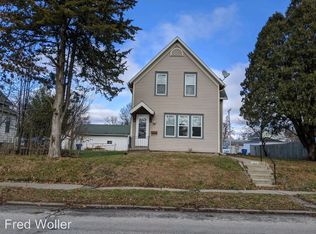 513 16th Ave, Moline, IL 61265