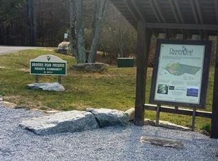 307 Flying Cloud Ln, Fairview, NC 28730