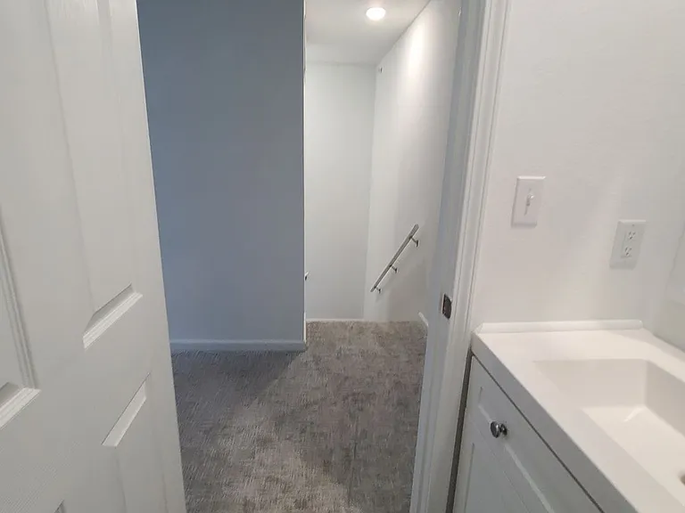 410 Doxey St #3 — Photo 20