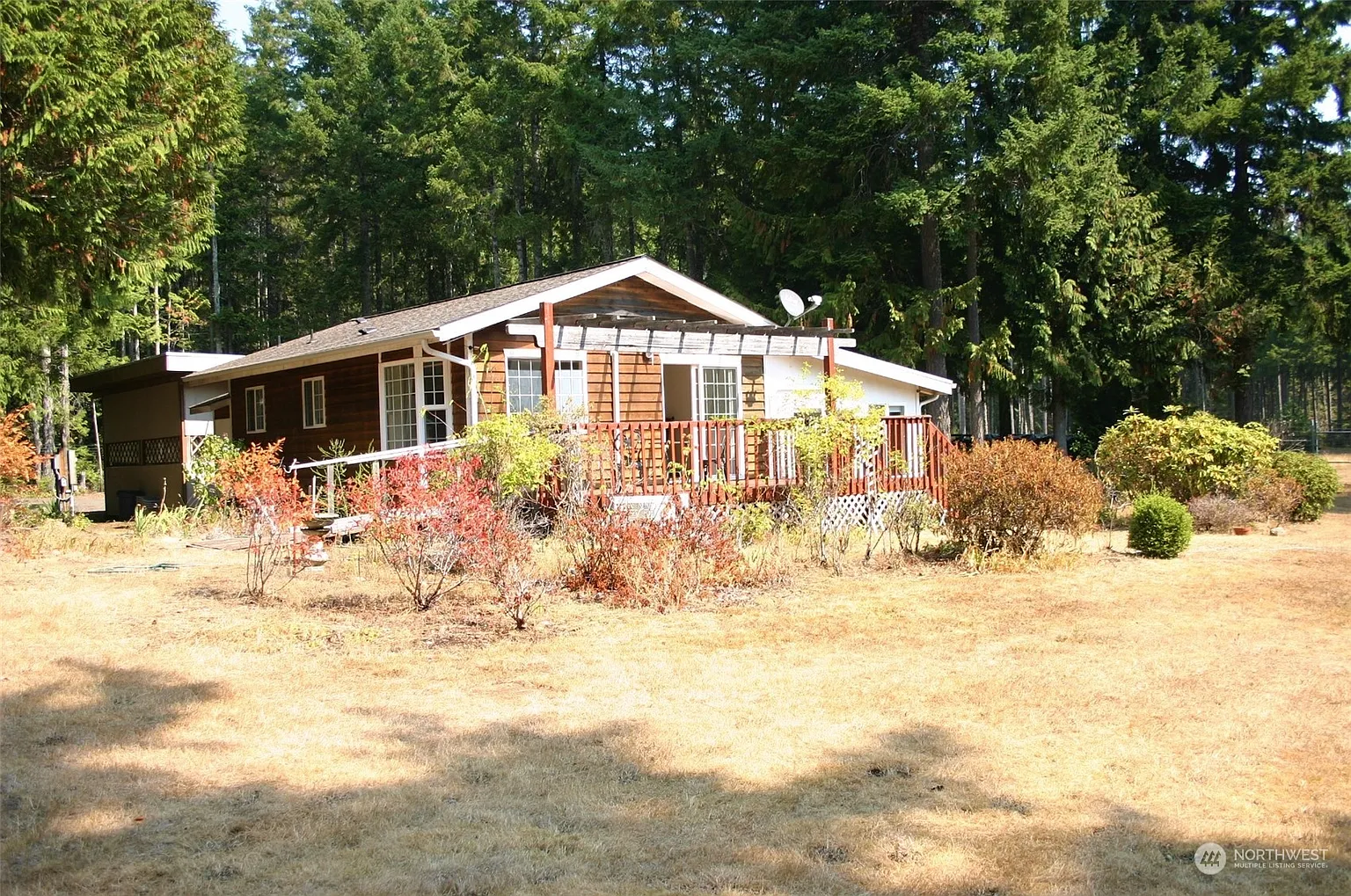 62 Springer Lane photo 1