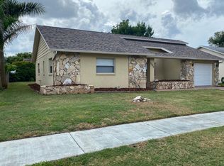 7332 Executive Woods Ct, Port Richey, FL 34668