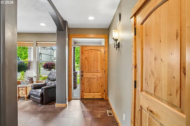 286 SE Condor Dr — Photo 23