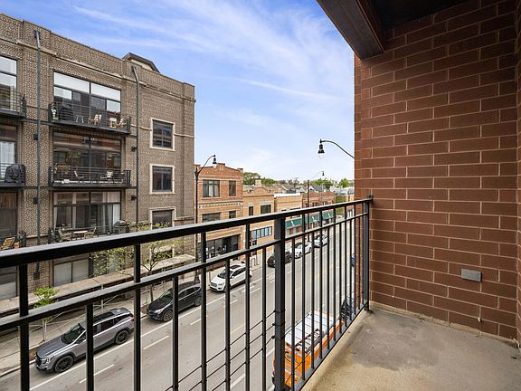 5th image of 2740 W Armitage Ave APT 302S