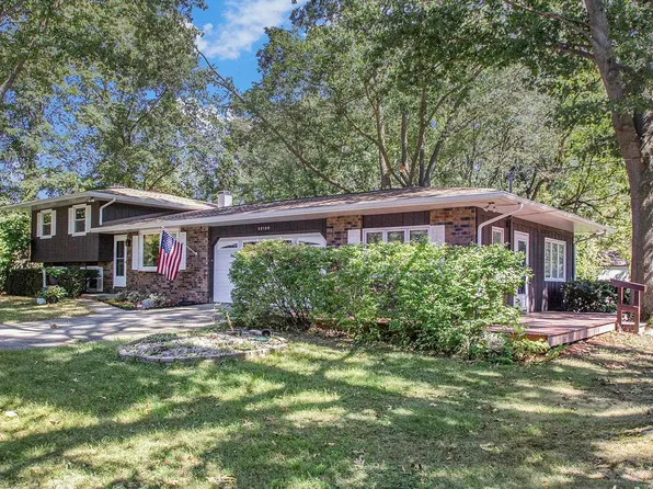 52120 Leland Ave, South Bend, IN 46637