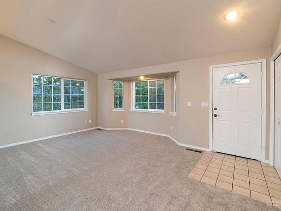 3rd image of 1809 SE Arborwood Ave #1