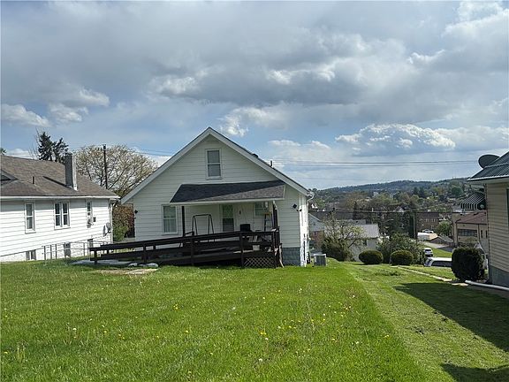 3rd image of 1260 Bruce St