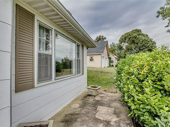 3rd image of 3331 6th St E