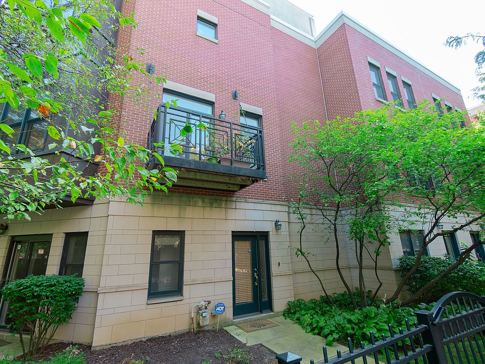1st image of 931 W College Pkwy #931