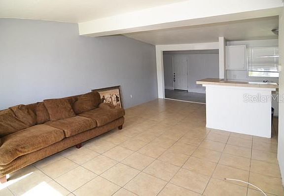 3rd image of 2170 Catalina Dr