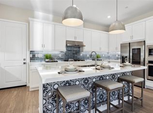 24494 Via El Balneario, Santa Clarita, CA 91354