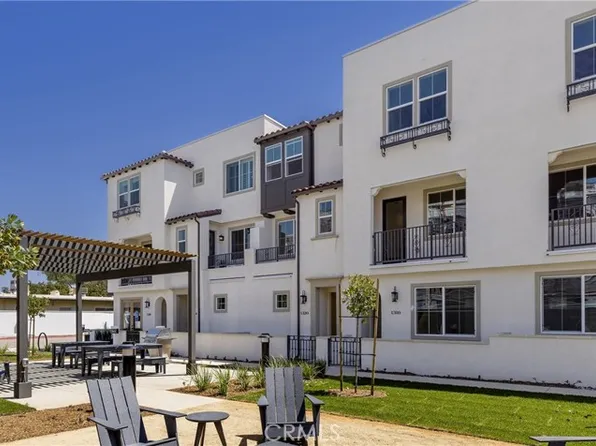 1312 Yannis Ct, El Cajon, CA 92019