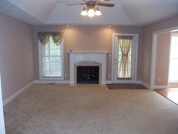 3rd image of 107 Cape Pl